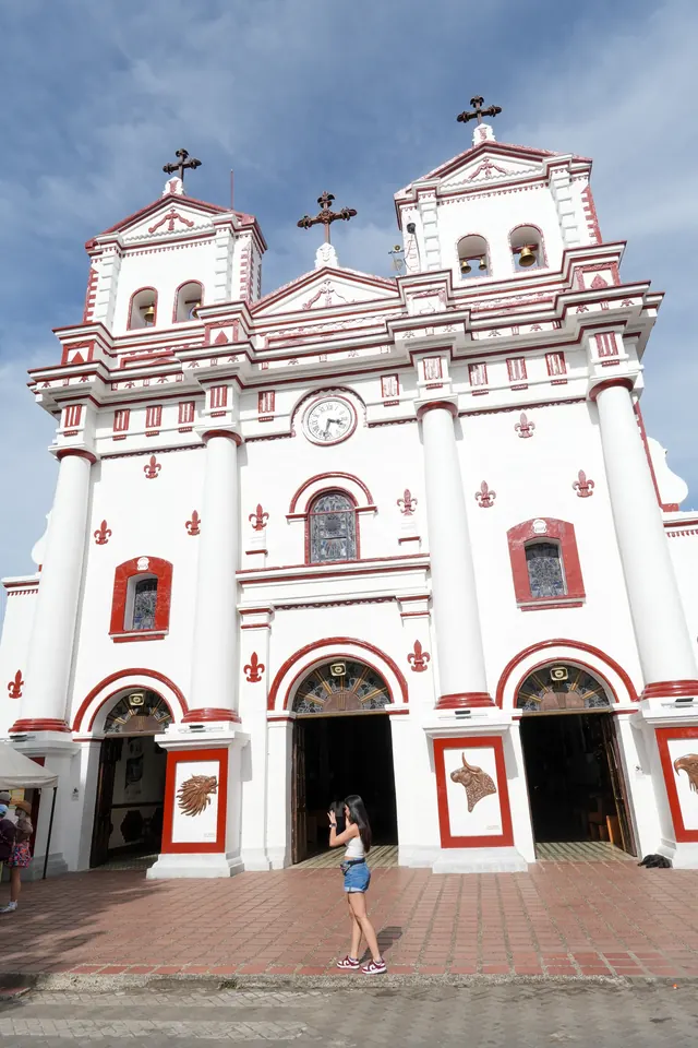 Photo 3 of Guatapé Travel · sede El Poblado